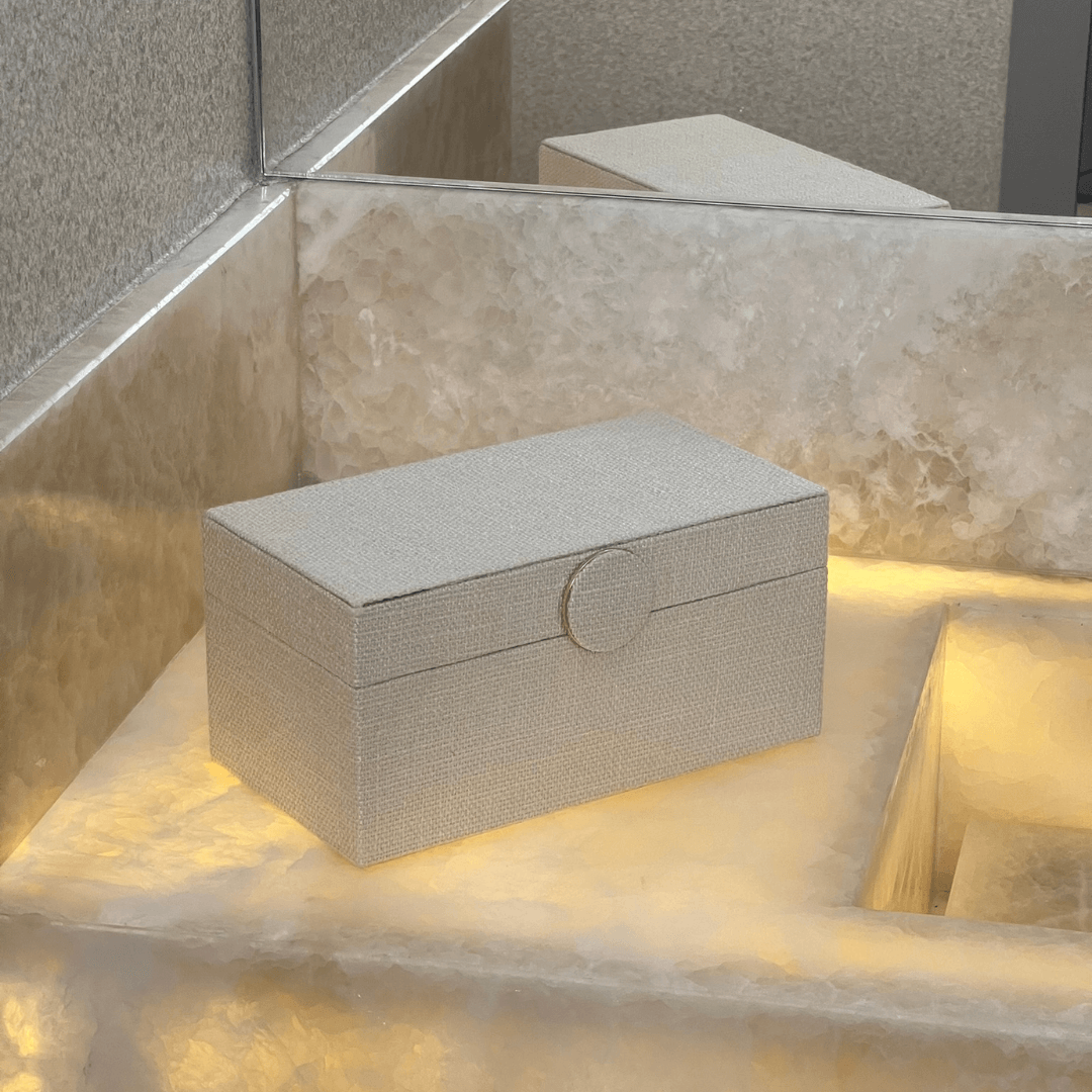 Caixa Decorativa em MDF e Linho off White 20,5cm