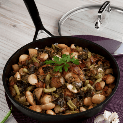 Frigideira Rasa Antiaderente TNS Pro 26cm Le Creuset