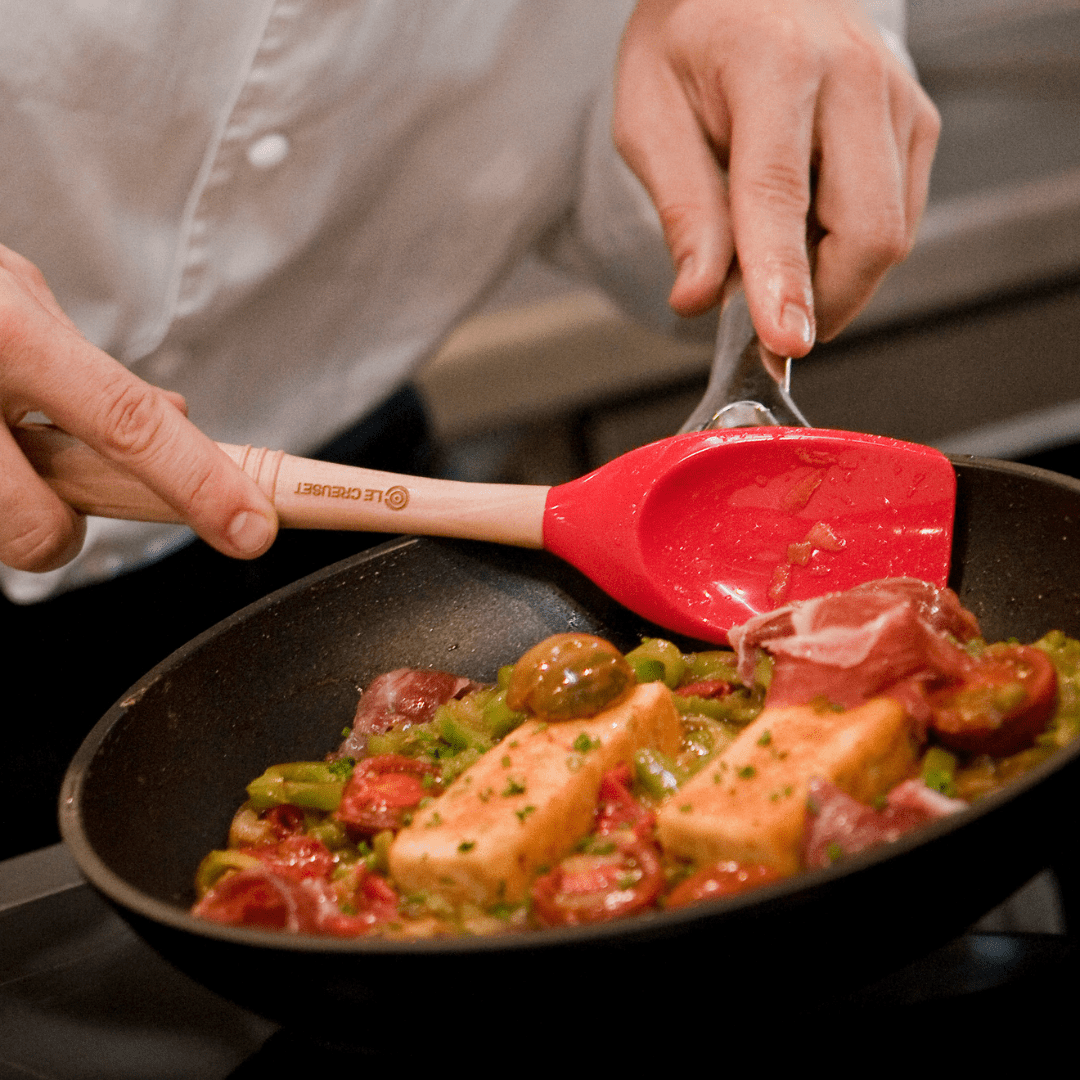 Frigideira Rasa Antiaderente TNS Pro 26cm Le Creuset