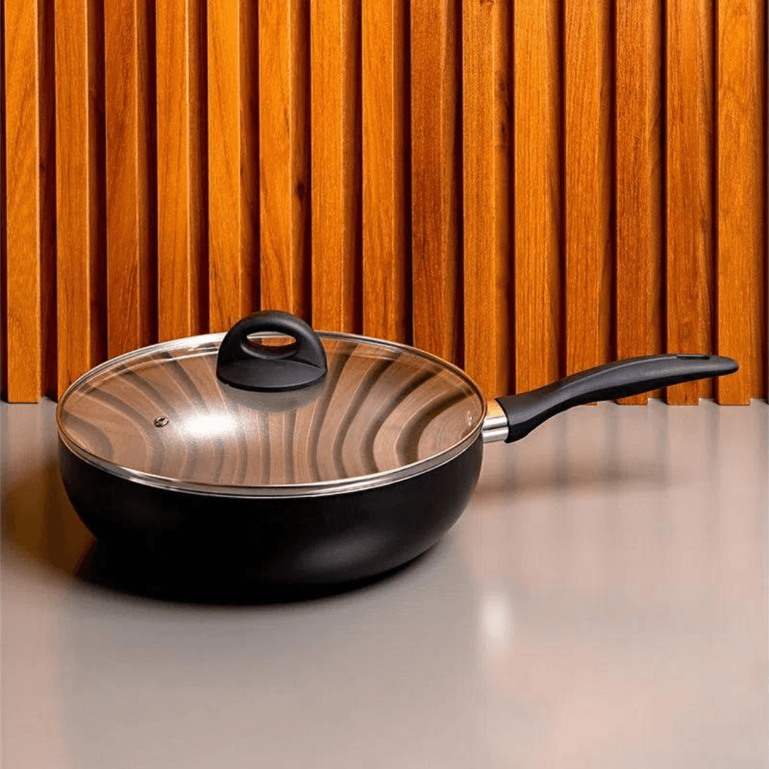 Panela Wok com Tampa Smart Plus Preta 3,4 Litros