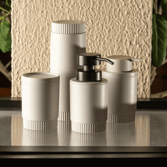 Porta Sabonete Liquido Dorica Bege com Tampa Preta 300ml